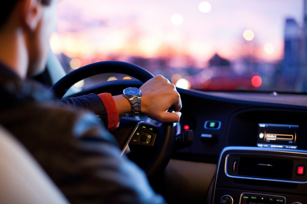 Wie Sie Ihr erstes Auto kaufen